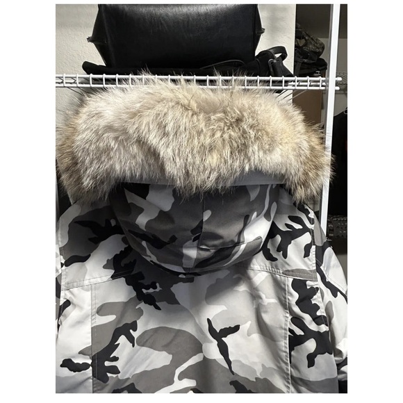 Canada goose white Macculloch Parka , brand new, limited jacket - Picture 5 of 12